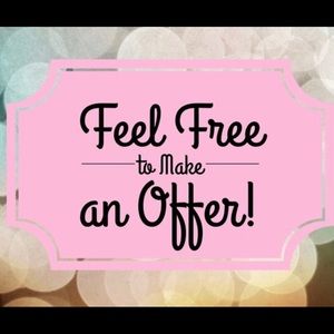 Feel free to make an offer! All reasonable offers are considered. 😊✨🤍🤞💋